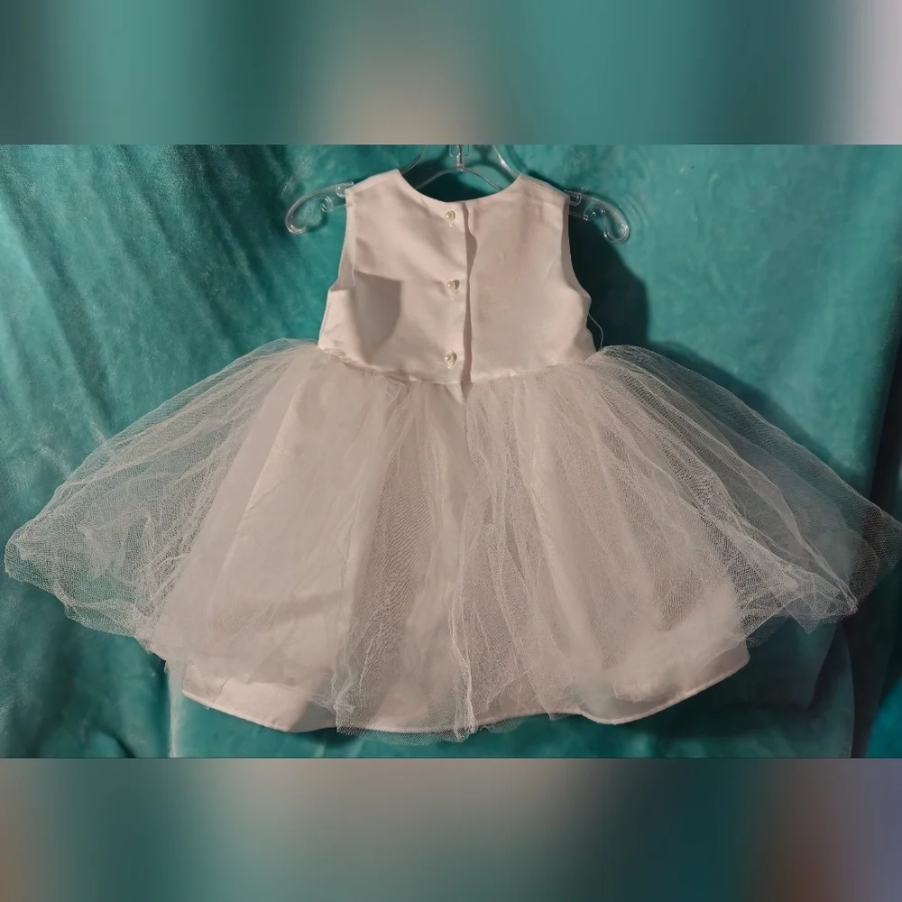 Girls White Tulle Party/Baptism/Christening/Flower Girl Dress -Size 18-24 months